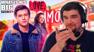 HE HAS A BIG SECRET! Love, Simon First Time Watching