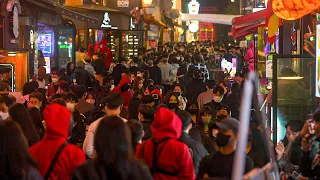 Halloween Itaewon Seoul 2021 with Squid Game Night Walk 4K HDR