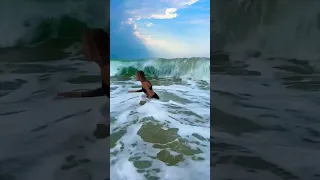 Большие волны в океане  Эмоции,остров мечты #extreme #action #dominicana #waves big wave Доминикана