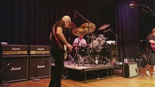 Private Concert - G4 2017 Joe Satriani, Stu Hamm and Jonathan Mover play "Time Machine"