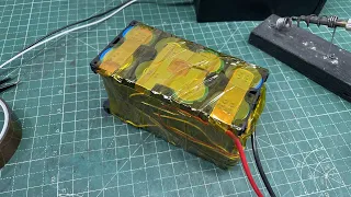 DIY Make a 12V Lithium Battery 12Ah