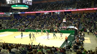 Asistencia de Norris Cole y matazo de Micheal Eric. Club Baloncesto Unicaja de Málaga.