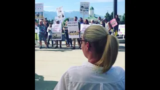 Katherine Heigl Joins Marty Irby and others at the Wild Horse and Burro Freedom Rally in Utah