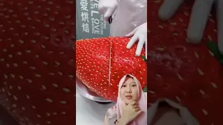 BUAH STRAWBERRY TERBESAR DIDUNIA !! 😱 ini mah buat sekampung guys 😱#shorts #youtubeshorts #viral