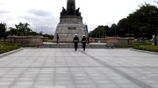 Changing of the Guard – Rizal Monument