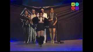 Body Shaming Depicted Through Fashion Show by Maitreyi College Girls. Galore | Rendezvous 2018