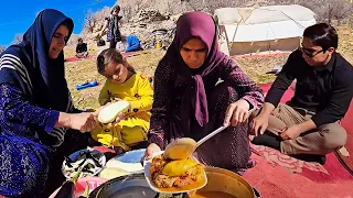 Fariba and Mahmoud's visit with the nomadic family