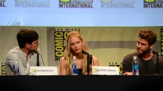 SDCC 2015: Jennifer Lawrence talks Katniss in amusing fashion
