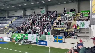 VSK-supportrarna var inte imponerade av Gefle IF och påminde gävleborna om schimpansmorden