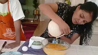 How to make an Ostrich Egg Omlette