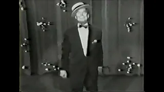 Maurice Chevalier - C'est si Bon