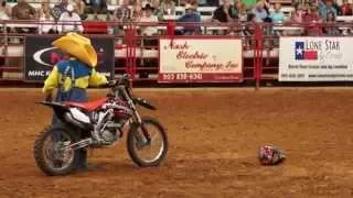 Clown Act Wed Night Rodeo 2015