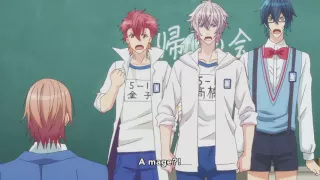 Hatsukoi Monster Kota classroom scene