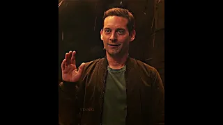 Tobey Maguire just being the best spidey for 52 seconds straight