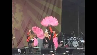 Christina Aguilera - Lady Marmalade (New Orleans Jazz & Heritage Festival 2014)