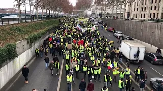 New round of ‘yellow vest’ protests erupts across France