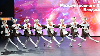 "Школьная полька", Ансамбль Локтева. "School Polka", Loktev Ensemble.