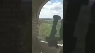 Ukrainian serviceman firing with FGM-148 Javelin from a balcony - Eastern Ukraine