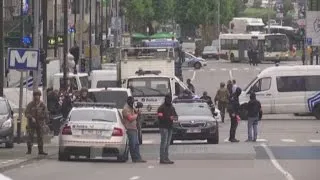 Brussels terrorist scare: Fake bomb found outside shopping mall