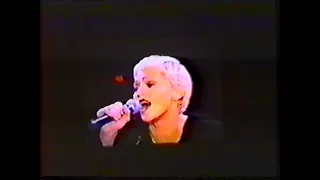 Madonna –The Girlie Show live at Palais Omnisports de Bercy, Paris - September 29, 1993