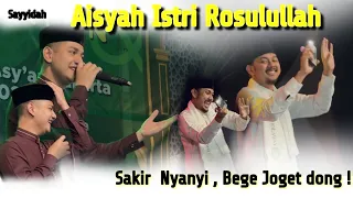 Syakir Menghibur Jamaah dengan Suara merdu - Bege dengan tingkah Lucunya ! !