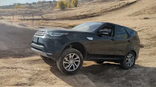 Land Rover Discovery 5 off-road Prairie City
