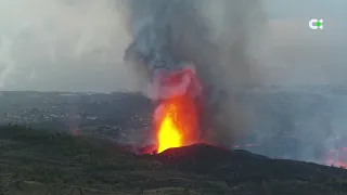 La erupción sigue en marcha en una nueva noche de tensión | Buenos días, Canarias (21-09-2021)