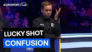 Lucky shot by Judd Trump leaves Ali Carter STUMPED 🥴 | The Masters 2024