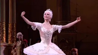 SLEEPING BEAUTY - Princess Aurora Act 3 Variation (Svetlana Zakharova - Bolshoi Ballet)