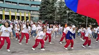 Вперёд, Россия! Танцевальный флэшмоб. Новокузнецк 12.06.2022.