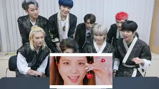 STRAY KIDS REACTION TO BLACKPINK - 'Ice Cream (With Selena Gomez)' M/V