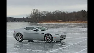 Я ездил на своём Aston Martin по замёрзшему озеру