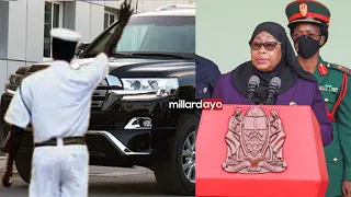 RAIS SAMIA ASIMULIA ALIVYOKAMATWA NA TRAFFIC USIKU "ALINIULIZA WEWE NI NANI NIKAMWAMBIA MI SAMIA"