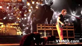 Van Halen - "She's The Woman" Live at the LA Forum 2/8/12