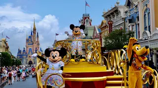 Sights & Sounds of Magic Kingdom Main Street USA & Cinderella Castle in 4K | Walt Disney World 2021