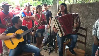 Amor Distante Tostão e Pâmella Viola AO VIVO