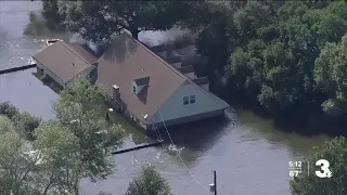 Texas residents told to evacuate before severe flooding hits