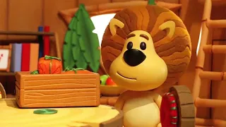 Raa Raa The Noisy Lion | Raa Raa's Perfect Present | Christmas Special | English | Videos For Kids