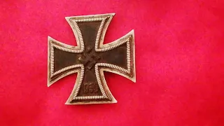 WW2 Iron Cross 1st Class, marked "65" for Klein & Quinzer.