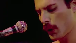 Bohemian Rhapsody Queen с текстом и переводом