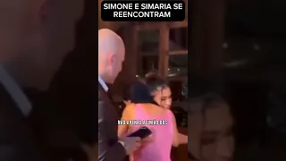 Simone e Simaria se abraçam no casamento do irmão após meses separadas #noticias