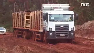 Extreme Truck Off Road  Amazing Trucks Driving Skills Best Trucker On Mud Roads Part 4