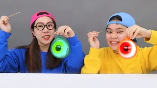 Mukbang Giant Eyeballs Jelly 숨은 젤리 챌린지 Snake 자이언트 쿄호젤리 by TIMI