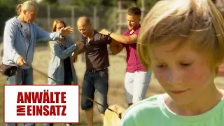 Festnahme auf Spielplatz! Was will der Mann von Leo (10)? | 1/2 | Anwälte im Einsatz | SAT.1