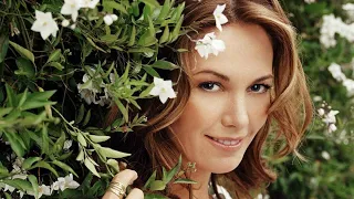 13 Sexy Photos of Diane Lane