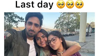 Aaina #lastday #bye #seeyousoon #niharikachouksey #farmanhaider