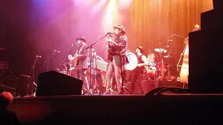 Old Crow Medicine Show, "Rainy Day Women #12 & 35", Ryman Auditorium Nashville TN 12-30-2017 (Dylan)