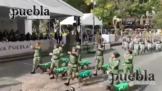 Desfile cívico militar, conmemorativo al 112 Aniversario de la Revolución Mexicana en Puebla