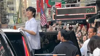 Jungkook stands on SUV to marvel at his fans! #jungkook #jeonjungkook #jk #bts #btsarmy #trending