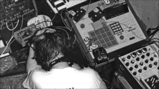 Aphex Twin / AFX - 18 1974 94 [8♣ concentration mix]